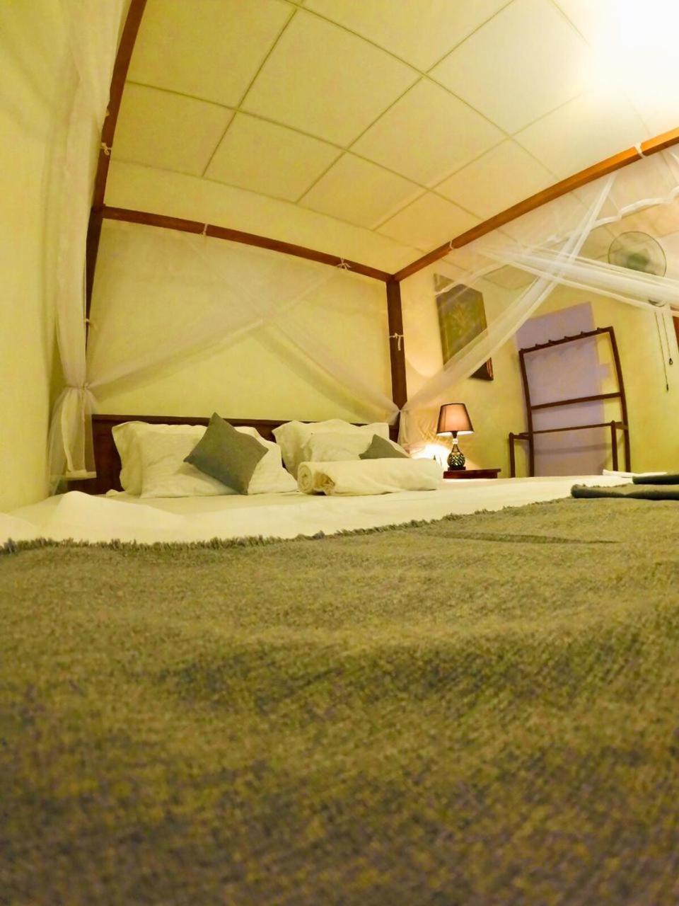 Surf Homestay Ahangama